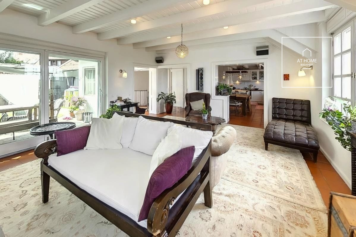 Three-Story, 5-Bedroom Family Home with Swimming Pool in Downtown Szentendre