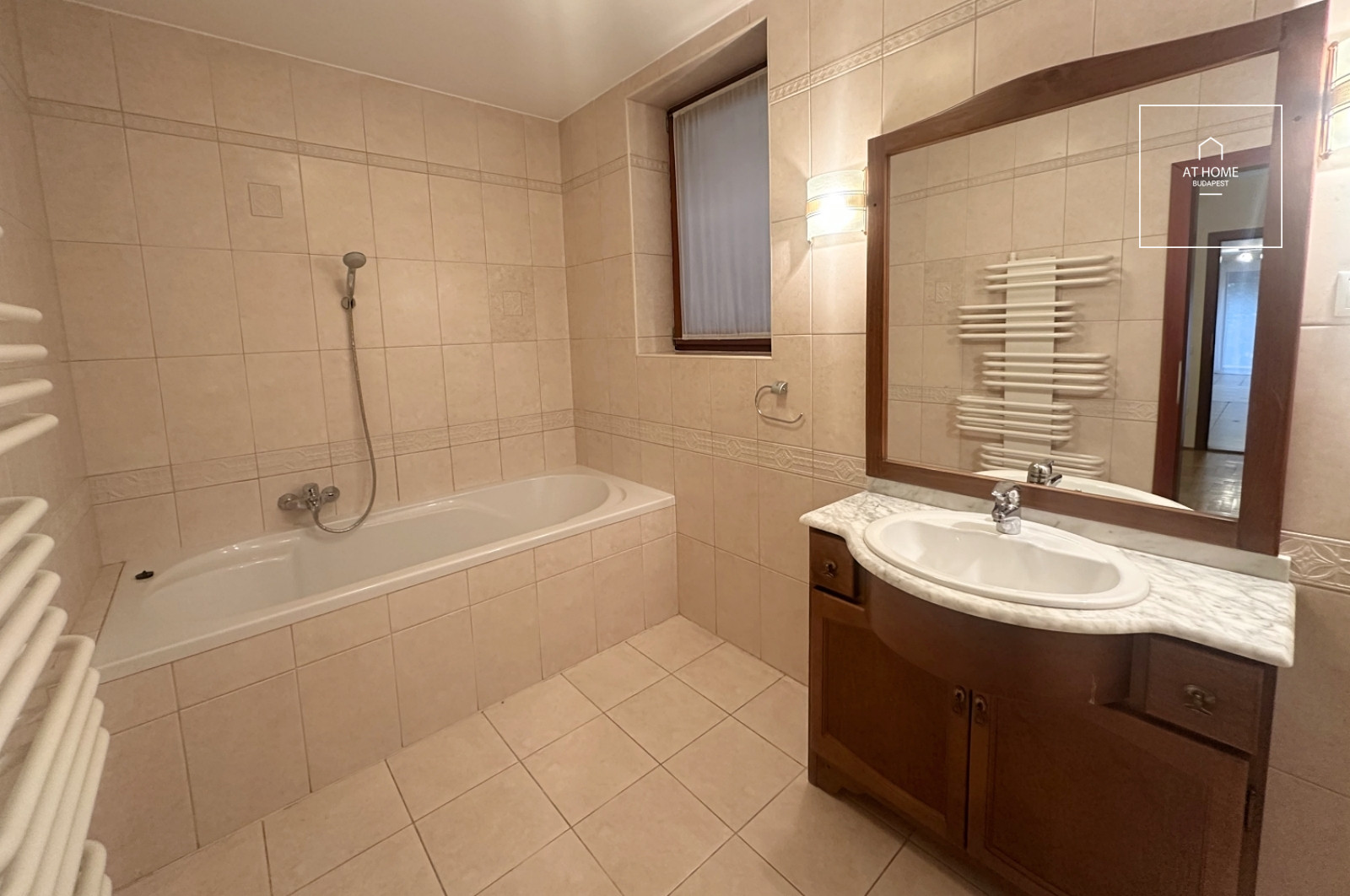 Exclusive detached house for rent Budapest XII. district, Farkasvölgy