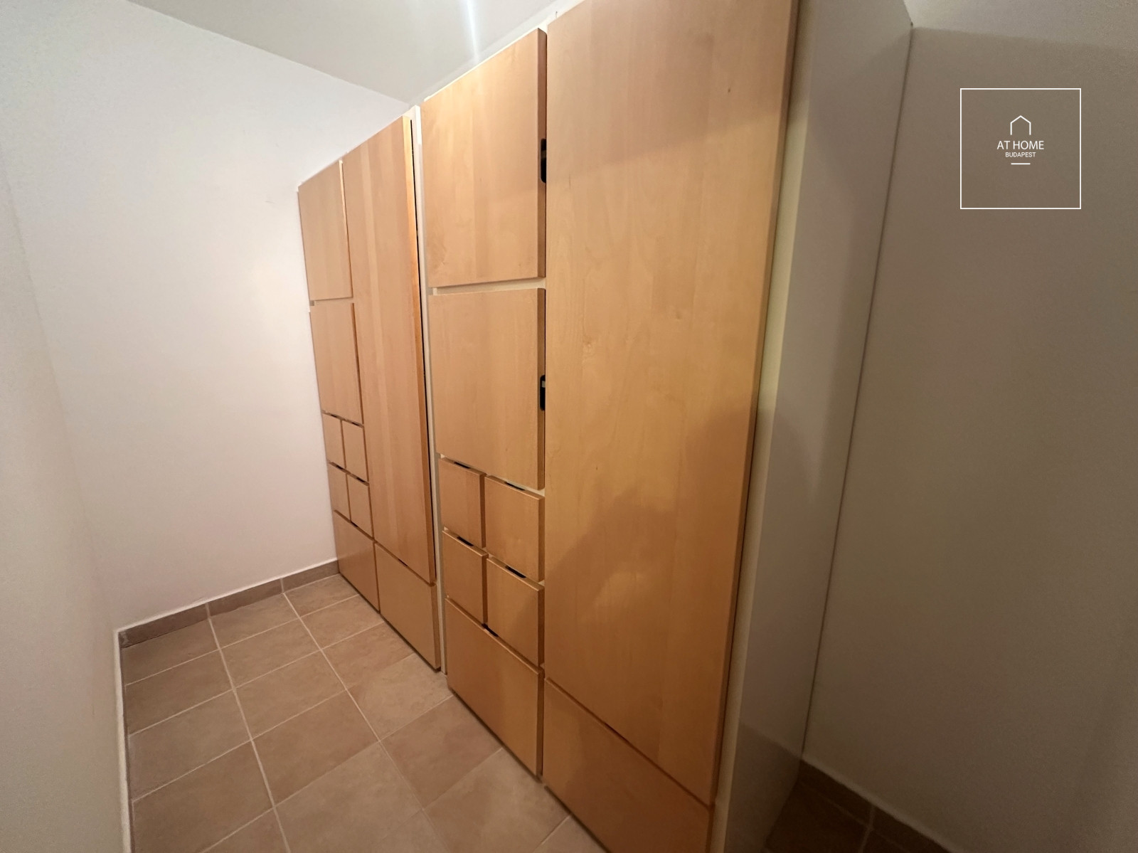 Exclusive detached house for rent Budapest XII. district, Farkasvölgy