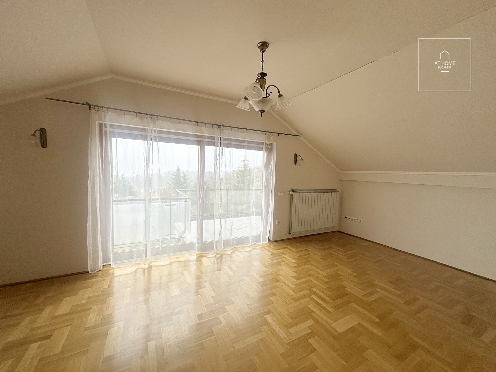 Exclusive detached house for rent Budapest XII. district, Farkasvölgy