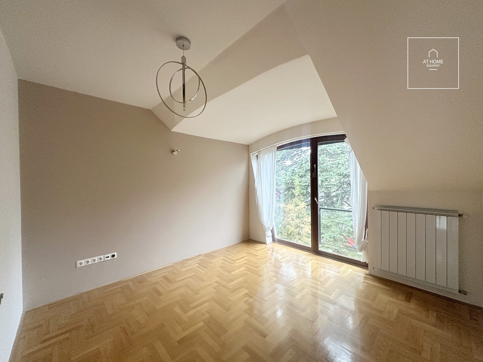Exclusive detached house for rent Budapest XII. district, Farkasvölgy
