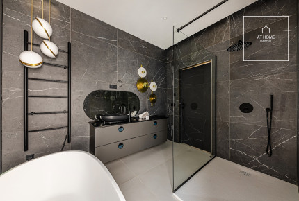 Renovated stylish 2-bedroom apartment, 12th district, Krisztinaváros