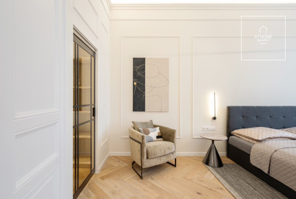 Renovated 2-Bedroom Apartment in District V, Lipótváros