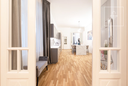 Renovated 2-Bedroom Premium Apartment in District V, Belváros