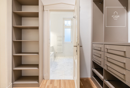 Renovated 2-Bedroom Premium Apartment in District V, Belváros