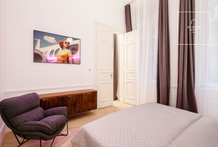 Renovated 2-Bedroom Elegant Apartment in District VII, Erzsébetváros