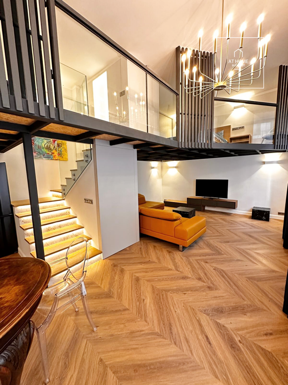 Renovated 2-Bedroom Apartment in District VI, Terézváros