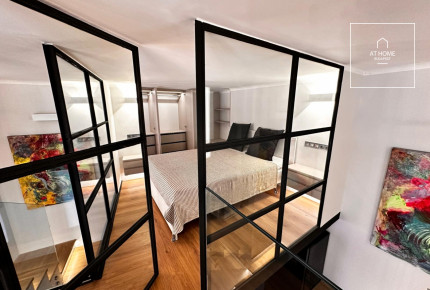Renovated 2-Bedroom Apartment in District VI, Terézváros
