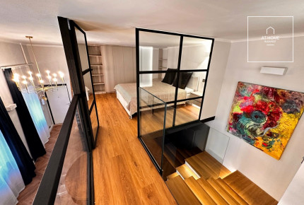 Renovated 2-Bedroom Apartment in District VI, Terézváros