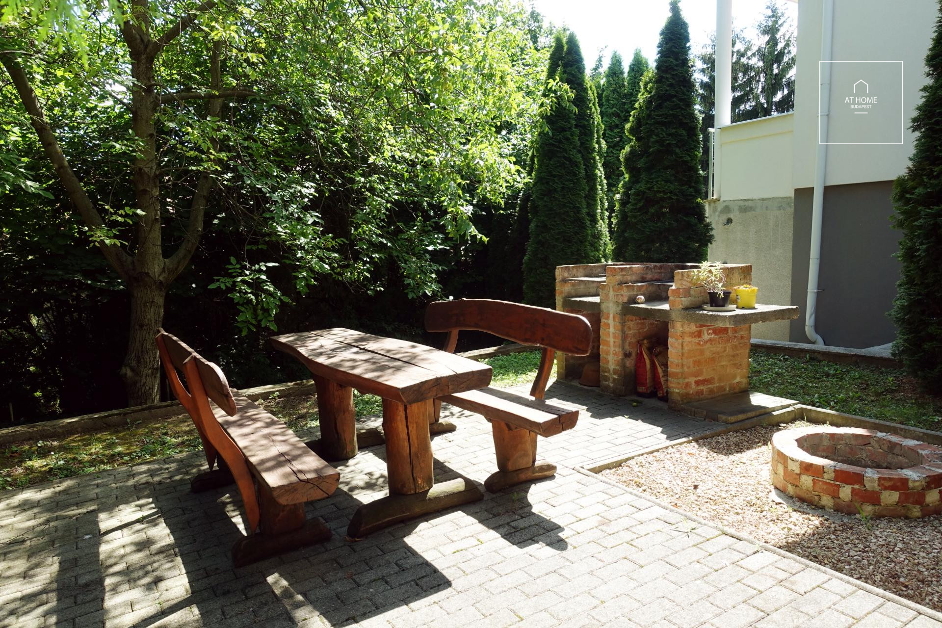 Gyönyörűen felújított panorámás lakás Budapest II. kerület, Törökvész