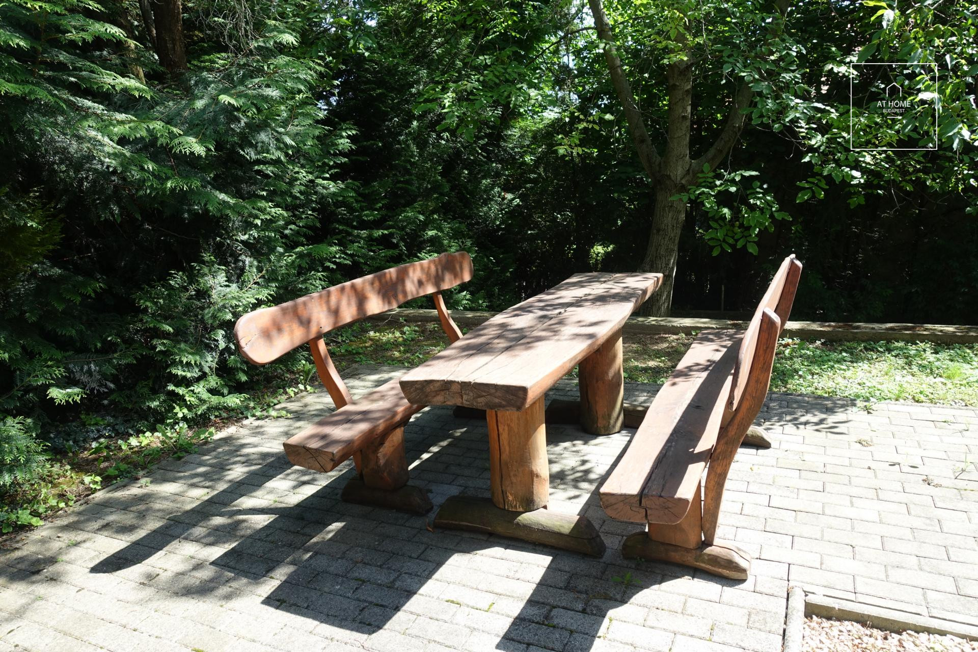 Beautifully Renovated Panoramic Apartment in Budapest, 2nd District – Törökvész