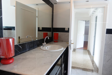 Beautifully Renovated Panoramic Apartment in Budapest, 2nd District – Törökvész