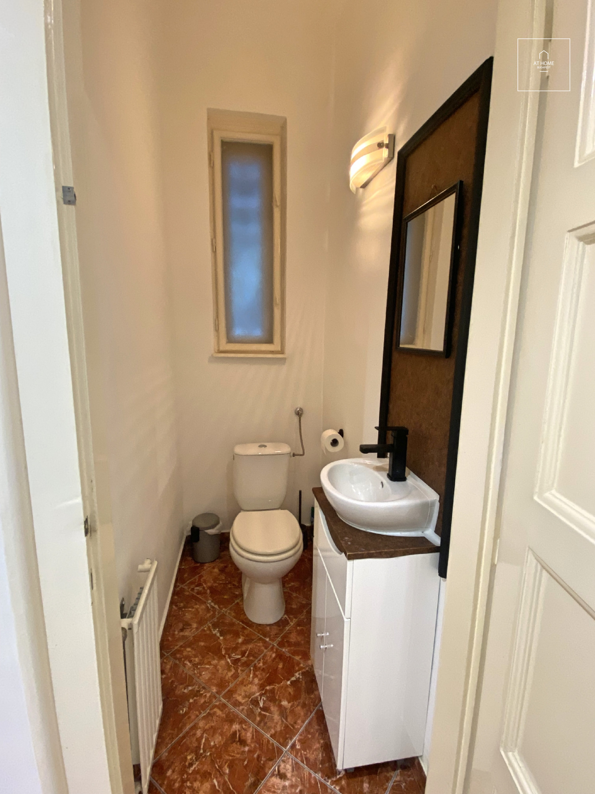 5-room apartment for office or showroom Budapest I. district, Vár