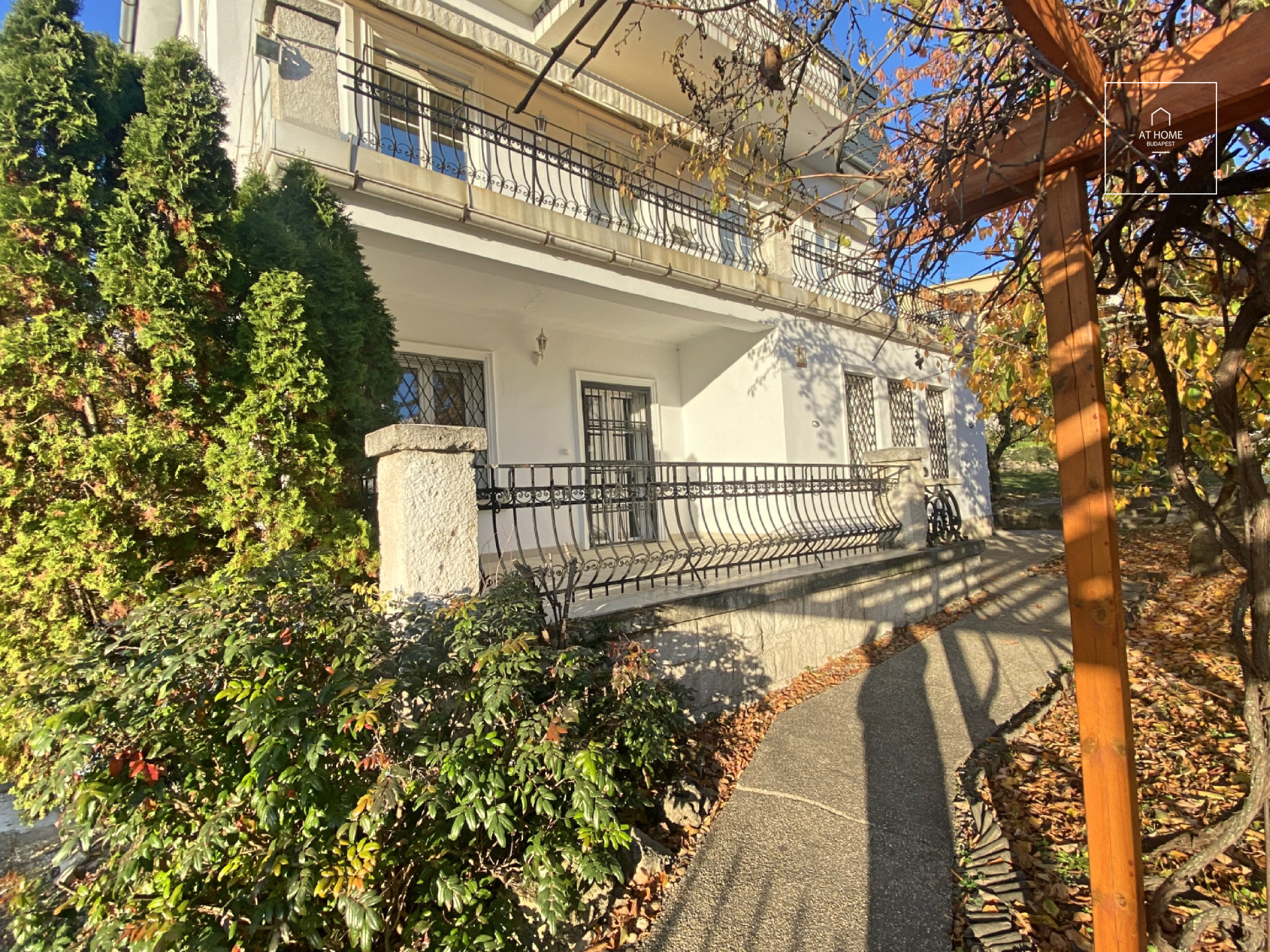 5-room apartment for office or showroom Budapest I. district, Vár