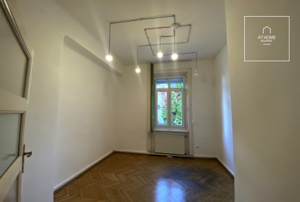 5-room apartment for office or showroom Budapest I. district, Vár