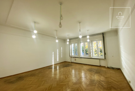 5-room apartment for office or showroom Budapest I. district, Vár