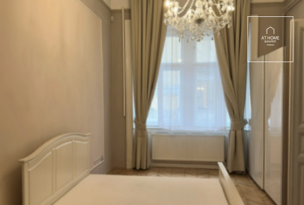 3 bedroom refurbished, classic apartment for sale in the 6th district of Budapest