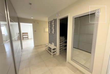 Minimalist-style 3-story family house in District III, Csúcshegy