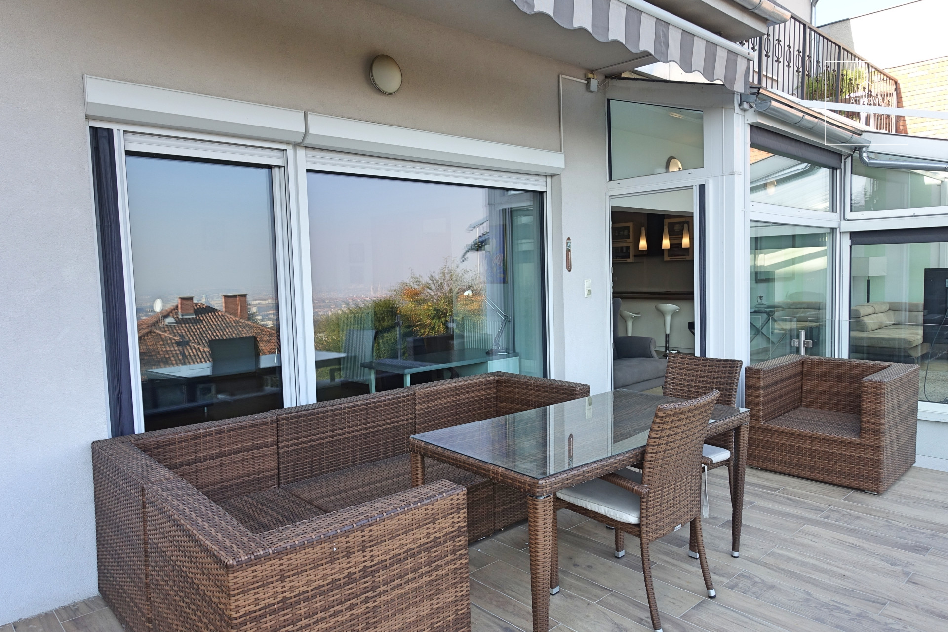 Lélegzetelállító lakás Budapest XII. kerület, Mártonhegy