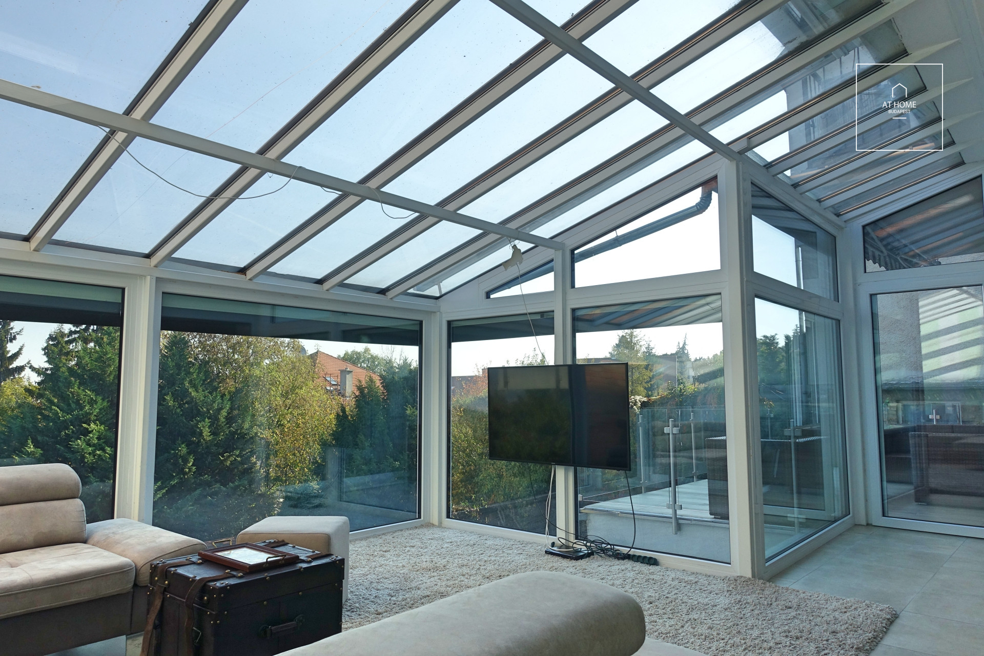 Lélegzetelállító lakás Budapest XII. kerület, Mártonhegy