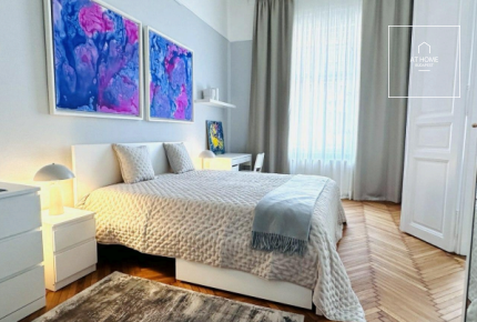 Renovated 124m² 3-bedroom apartment in the VI district, Terézváros