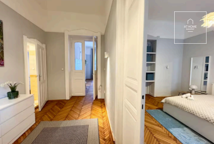 Renovated 124m² 3-bedroom apartment in the VI district, Terézváros