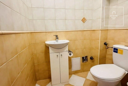Renovated 124m² 3-bedroom apartment in the VI district, Terézváros
