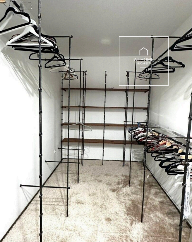 84m² 1-bedroom apartment in District I, Víziváros