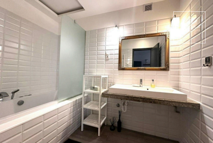 84m² 1-bedroom apartment in District I, Víziváros