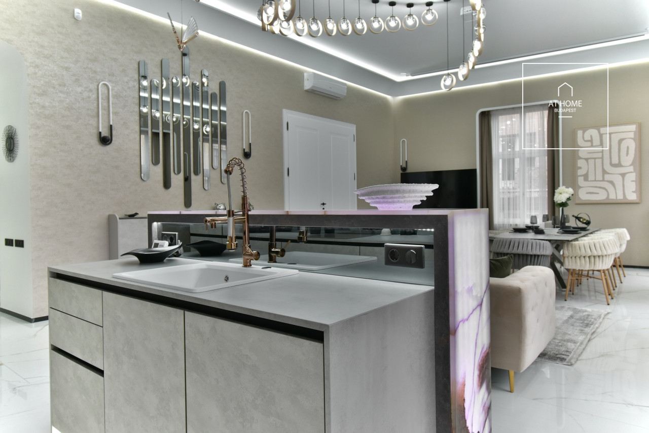 Renovated 3-Bedroom Apartment with Balcony in District V, Downtown