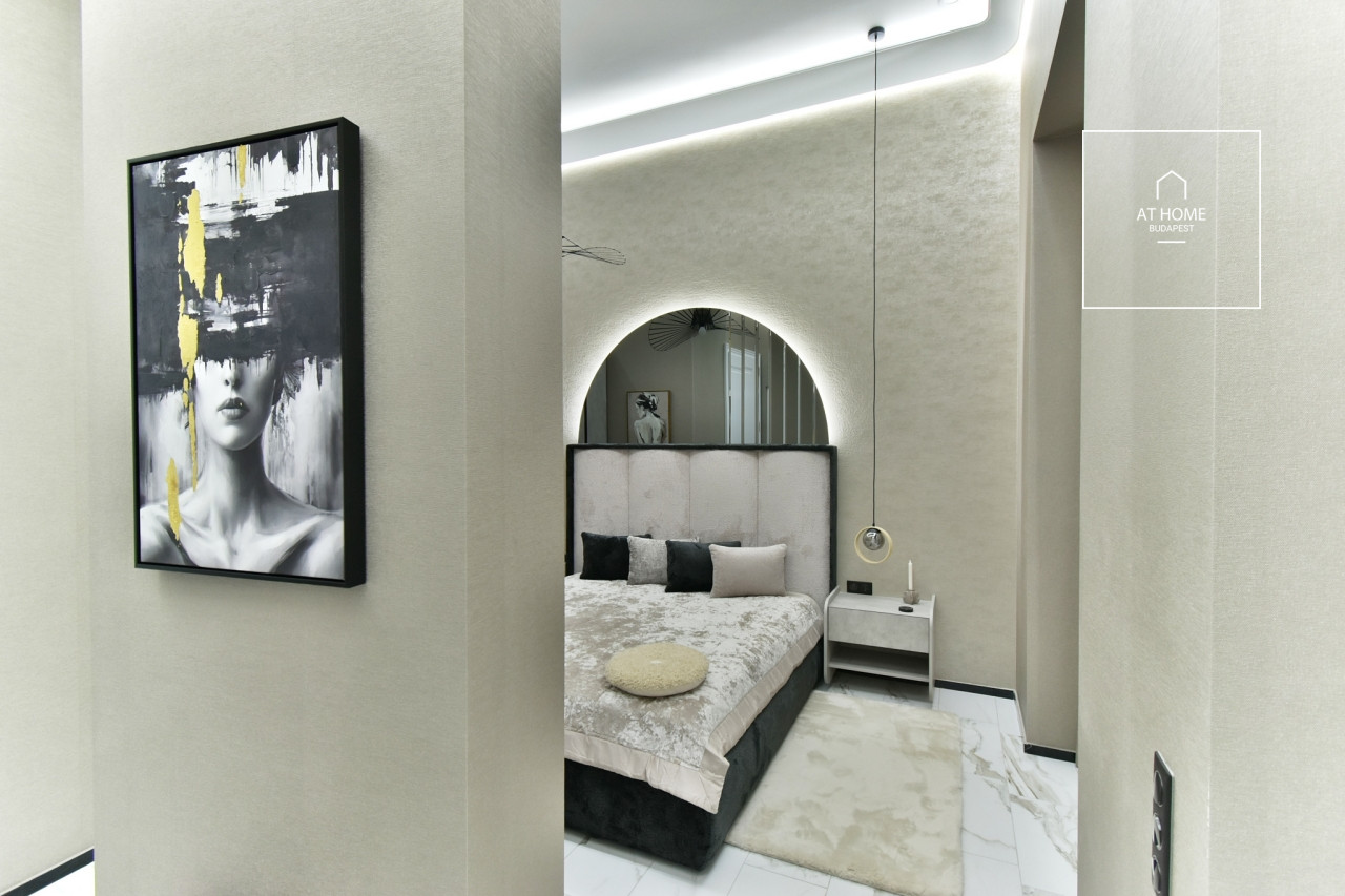 Renovated 3-Bedroom Apartment with Balcony in District V, Downtown