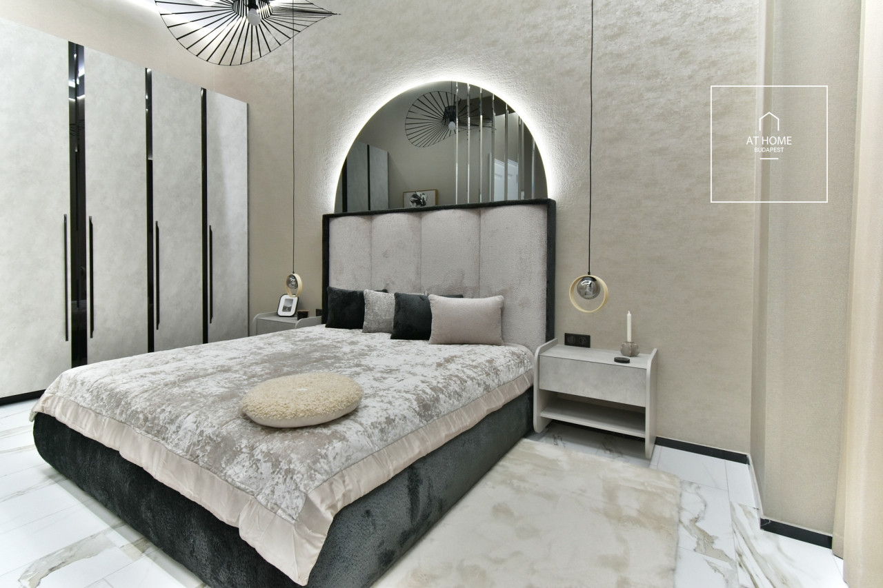 Renovated 3-Bedroom Apartment with Balcony in District V, Downtown