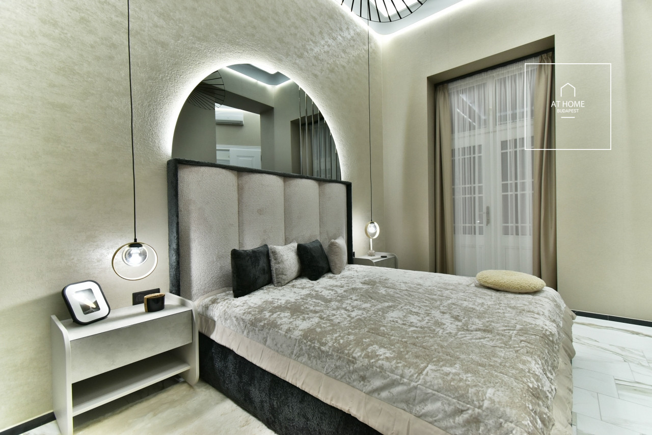 Renovated 3-Bedroom Apartment with Balcony in District V, Downtown