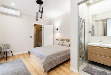 Renovated 2-Bedroom Apartment in District XIII, Újlipótváros