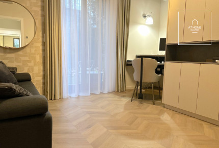 Luxus 3 hálószobás földszinti lakás kertkapcsolattal II. kerület, Kurucles