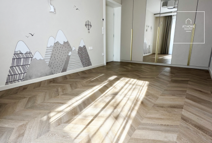 Luxus 3 hálószobás földszinti lakás kertkapcsolattal II. kerület, Kurucles