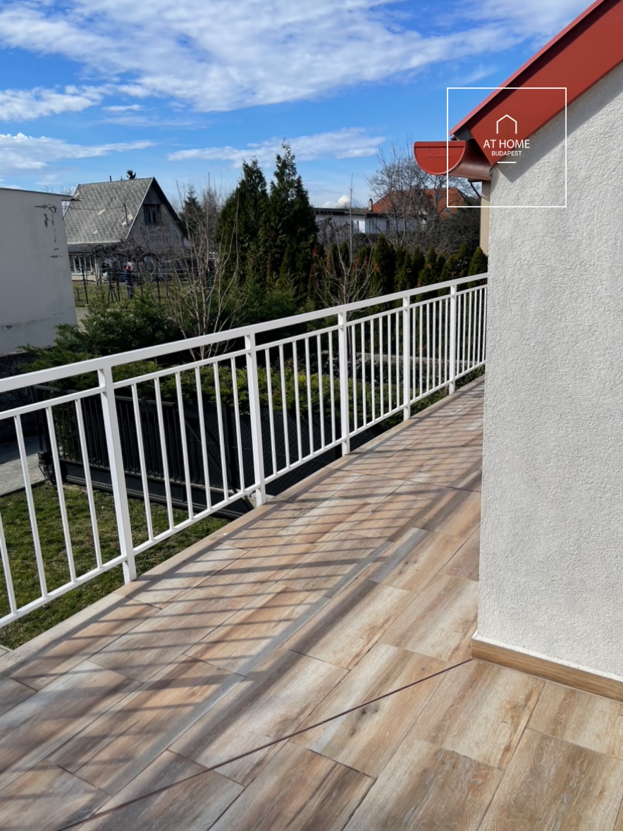 Two-story family house with a 450 sqm garden on the border of the XI. district and Budafok