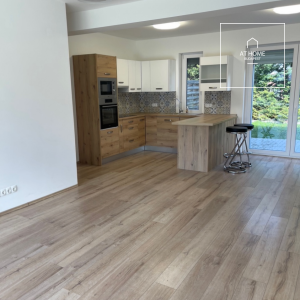 Two-story family house with a 450 sqm garden on the border of the XI. district and Budafok