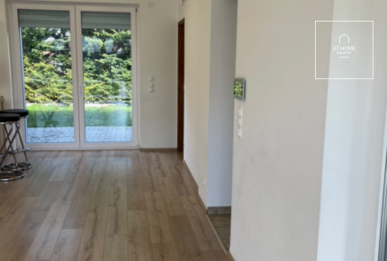 Two-story family house with a 450 sqm garden on the border of the XI. district and Budafok