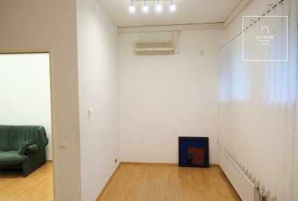 3-room property suitable for both apartment and office functions for sale in Budapest I. district, Vár