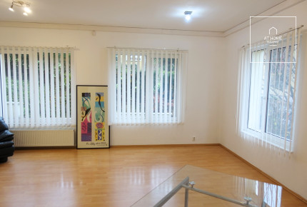 Lakás és iroda funkcióra is alkalmas  3 szobás ingatlan eladó Budapest I. kerület, Vár