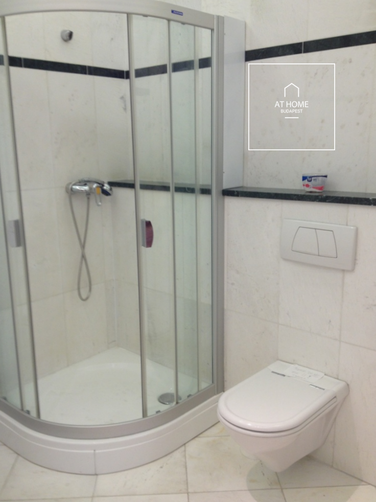 Renovated, bright apartment with a panoramic view in District V, Belváros-Lipótváros