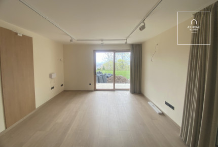 Newly built 3-bedroom ground-floor apartment with garden access in District XII, Istenhegy