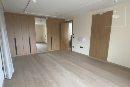 Newly built 3-bedroom ground-floor apartment with garden access in District XII, Istenhegy