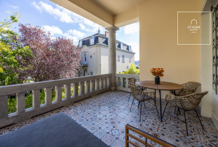 Stunning apartment in villa with garden and views for rent Budapest II. district, Rózsadomb