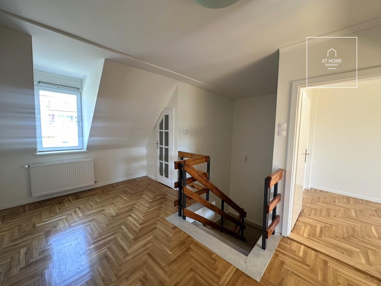 Elegant semi-detached house for rent Budapest II. district, Nyék