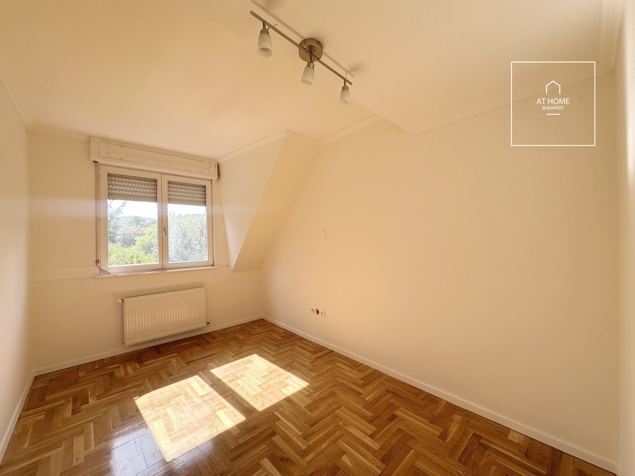 Elegáns ikerház kiadó Budapest II. kerület, Nyék