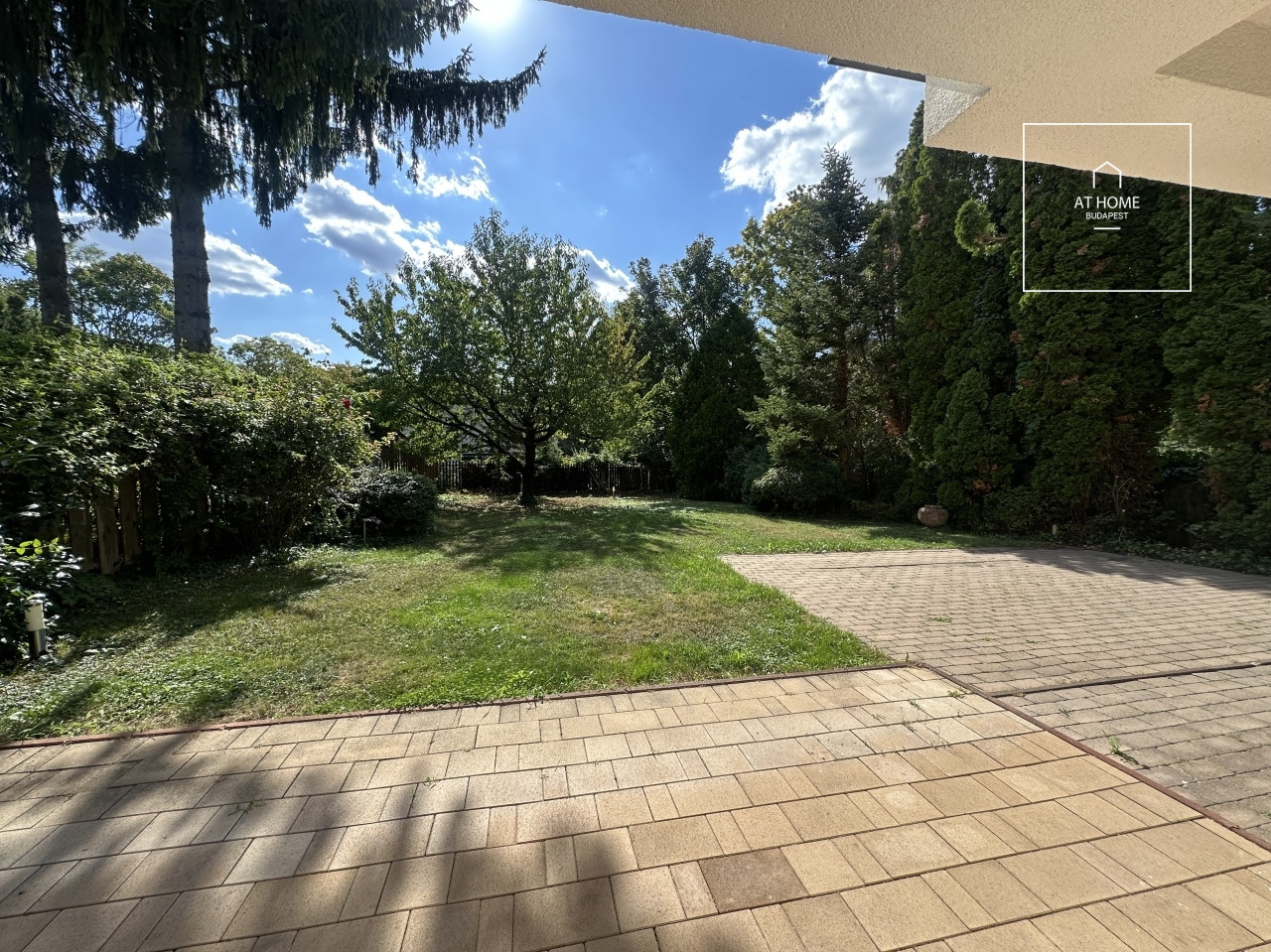 Elegáns ikerház kiadó Budapest II. kerület, Nyék