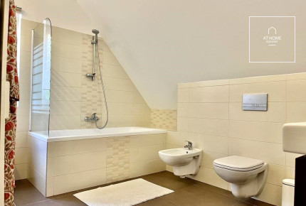 Elegant semi-detached house for rent Budapest II. district, Nyék