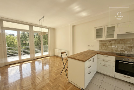 Elegant semi-detached house for rent Budapest II. district, Nyék